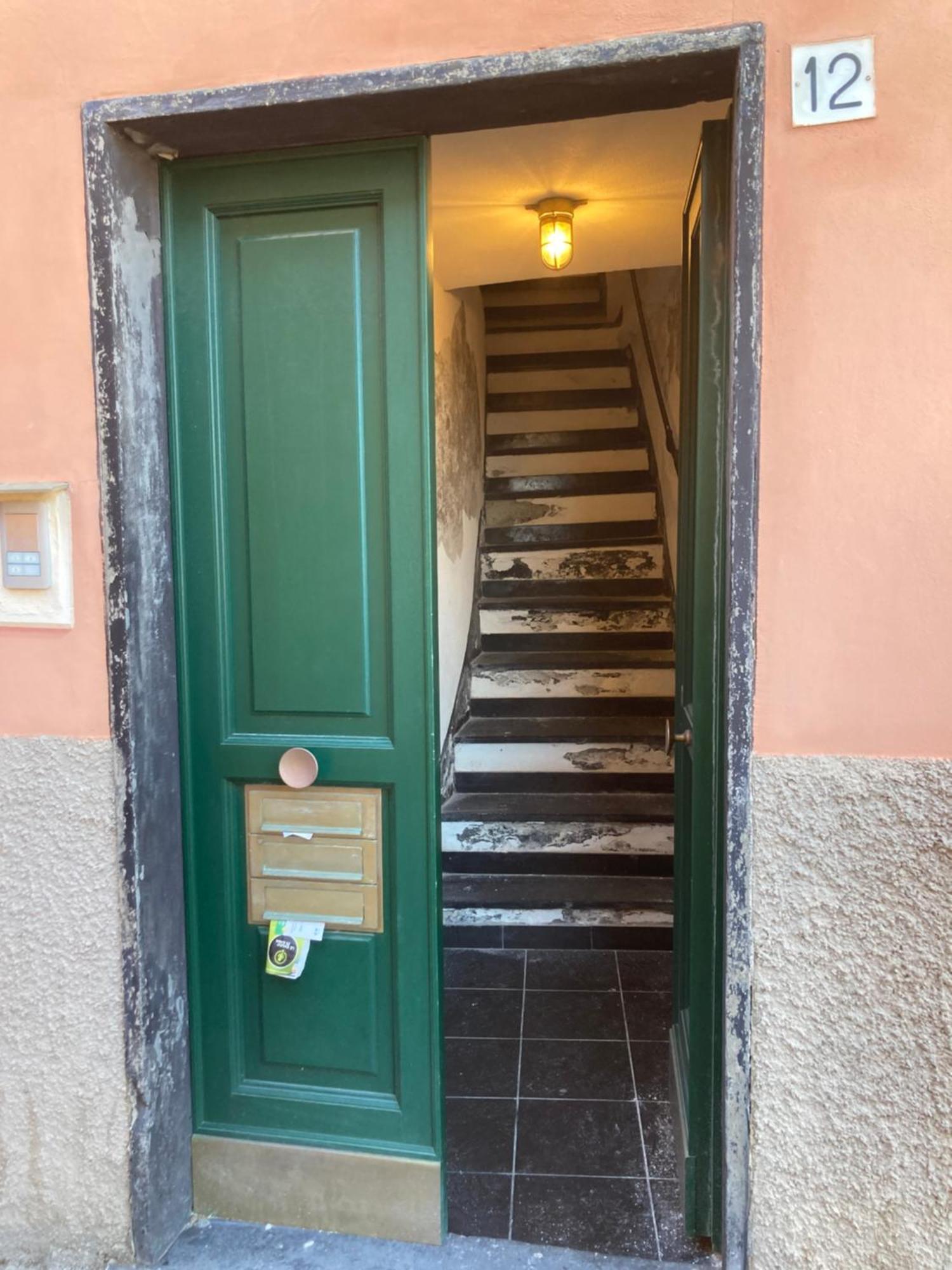 Casa Porticciolo * Genoa